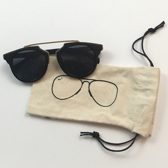 🕶'The Eleanor' - Black & Gold Sunglasses - Picture 5 of 6